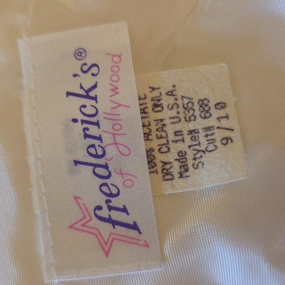 Vintage Frederick's Of Hollywood White Lace Wedding Dress - Picture 9 of 9